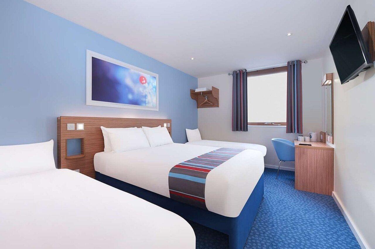 Travelodge Edinburgh Dreghorn Extérieur photo