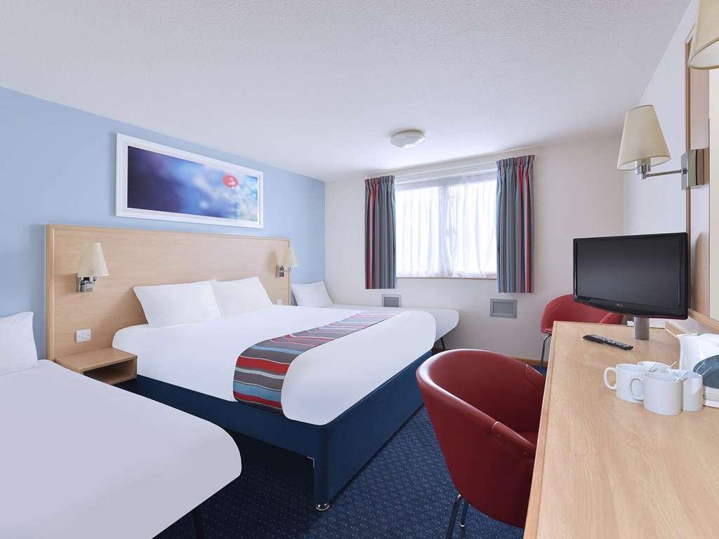 Travelodge Edinburgh Dreghorn Chambre photo