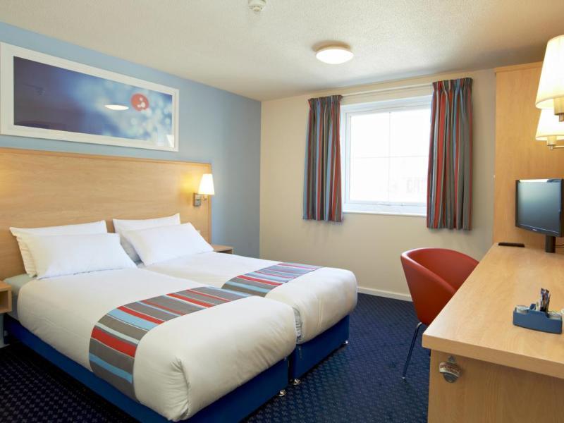 Travelodge Edinburgh Dreghorn Extérieur photo